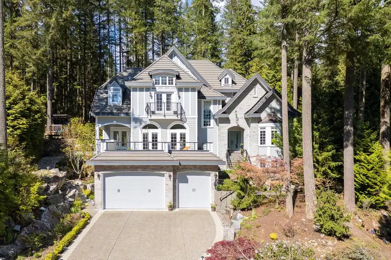 205 WESTRIDGE LANE - photo 1 of 40