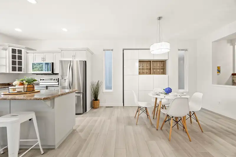 24222 103 AVENUE - photo 2 of 24