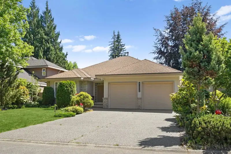 21106 44A AVENUE - photo 2 of 36