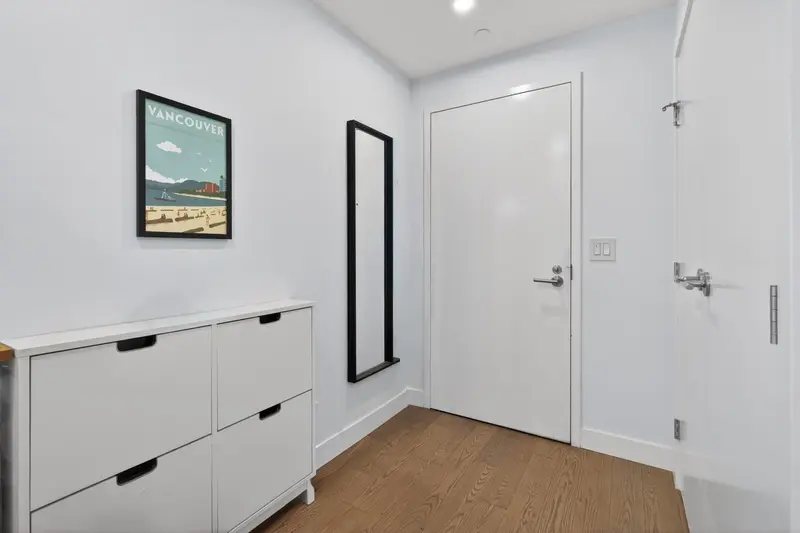 2809 1480 HOWE STREET - photo 2 of 25