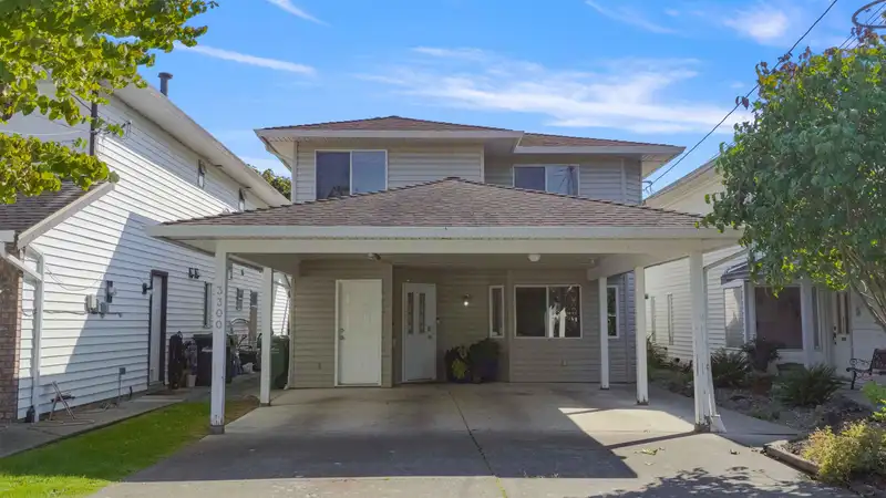 3300 PLEASANT STREET - photo 1 of 34