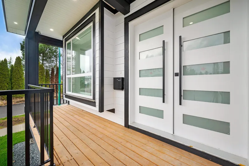 19351 71 AVENUE - photo 3 of 24