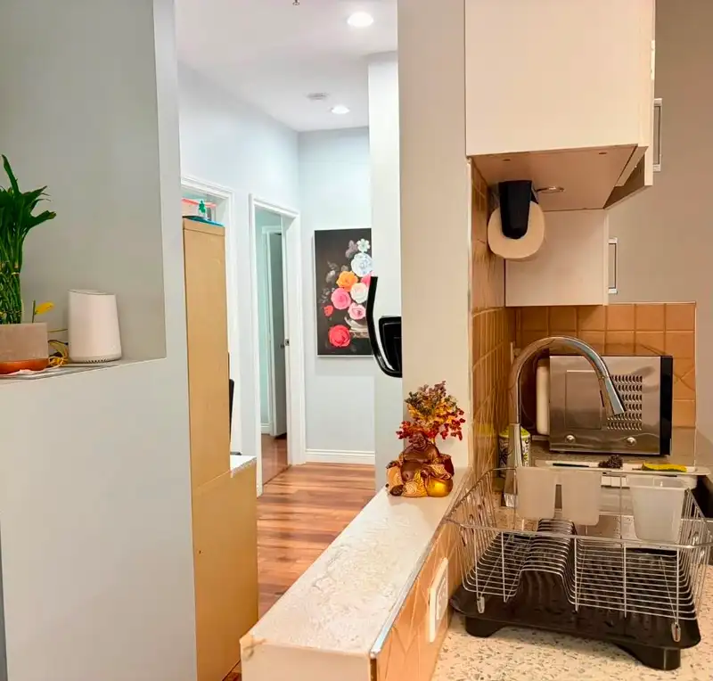 203 6460 MAIN STREET - photo 2 of 12