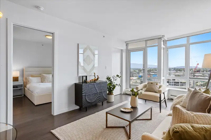 2104 1775 QUEBEC STREET - photo 2 of 36