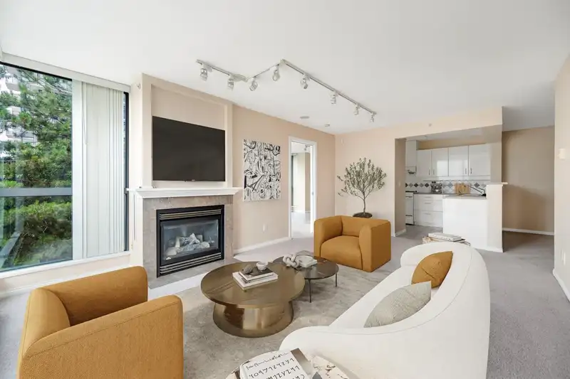 301 4788 HAZEL STREET - photo 4 of 31
