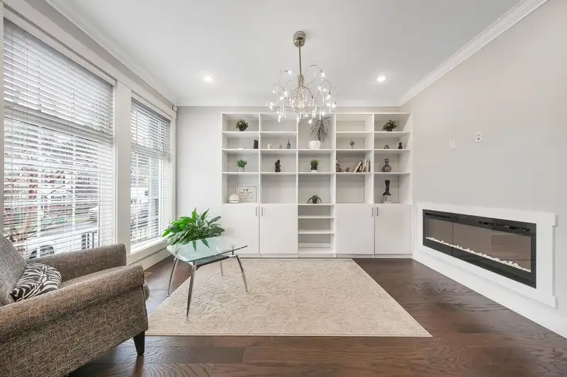 3373 CARMELO AVENUE - photo 4 of 30