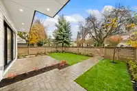 1095 E 14TH AVENUE - thumbnail 4