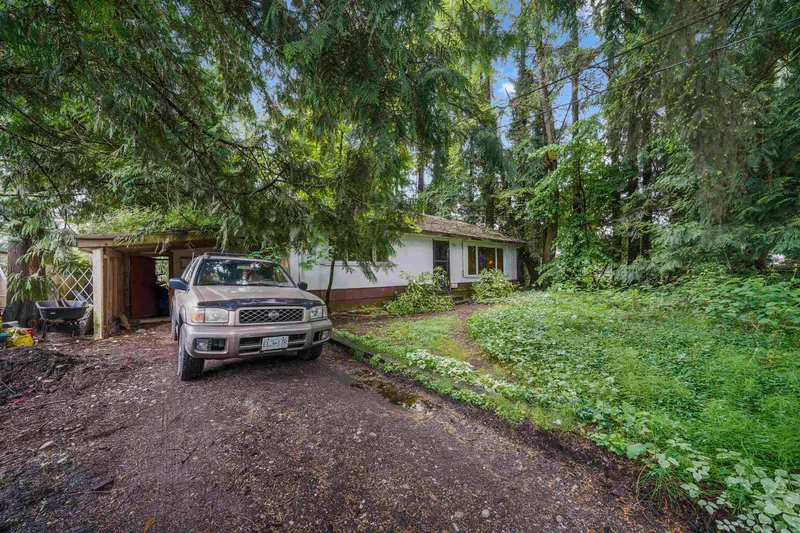 14924 90A AVENUE - photo 4 of 6