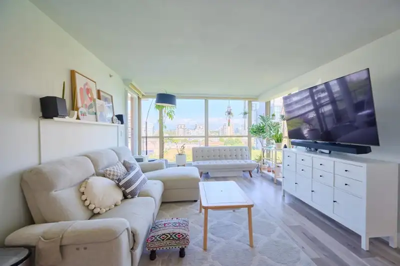 901 8171 SABA ROAD - photo 1 of 21