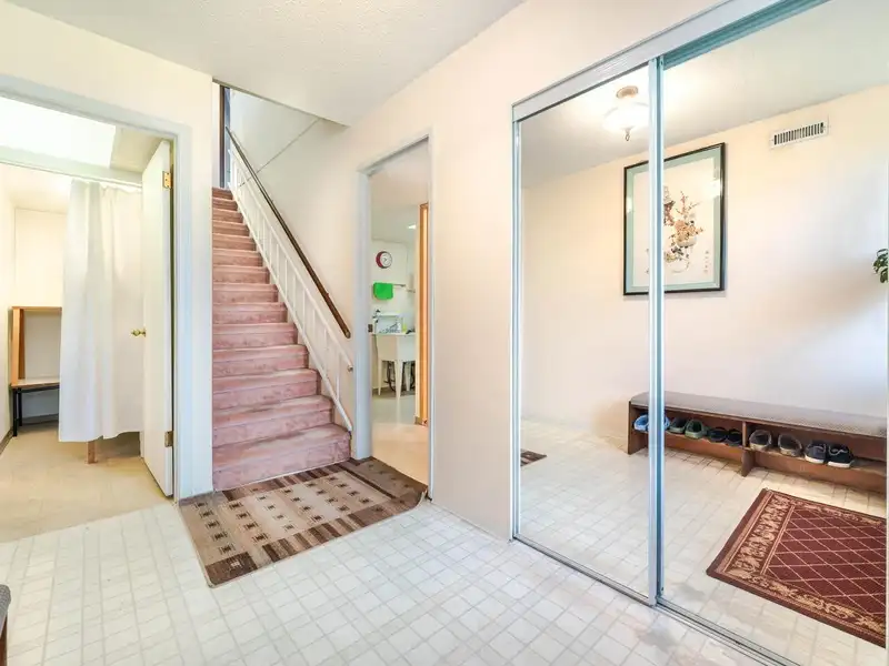 2278 E 39TH AVENUE - photo 3 of 35