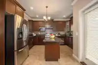 15 19219 67 AVENUE - thumbnail 13
