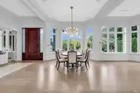 2328 MCBAIN AVENUE - thumbnail 3