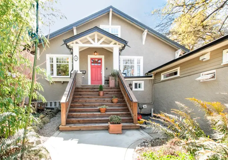 196 W 18TH AVENUE - photo 1 of 38