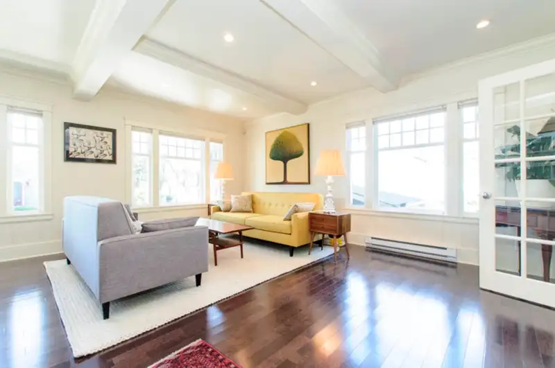 196 W 18TH AVENUE - photo 4 of 38