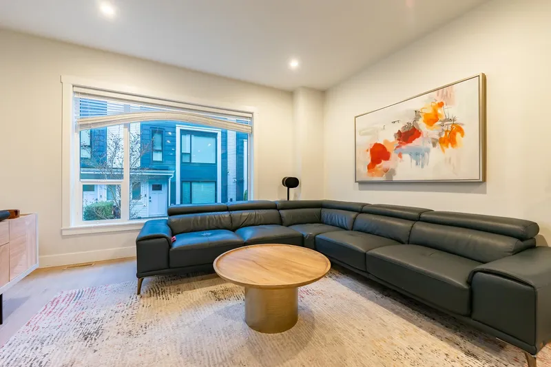 180 2277 OAK MEADOWS DRIVE - photo 3 of 25