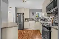 3 98 BEGIN STREET - thumbnail 5