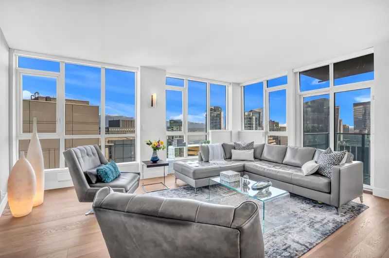 3403 1189 MELVILLE STREET - photo 4 of 25