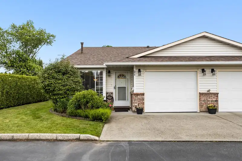 21 12276 189A STREET - photo 1 of 40