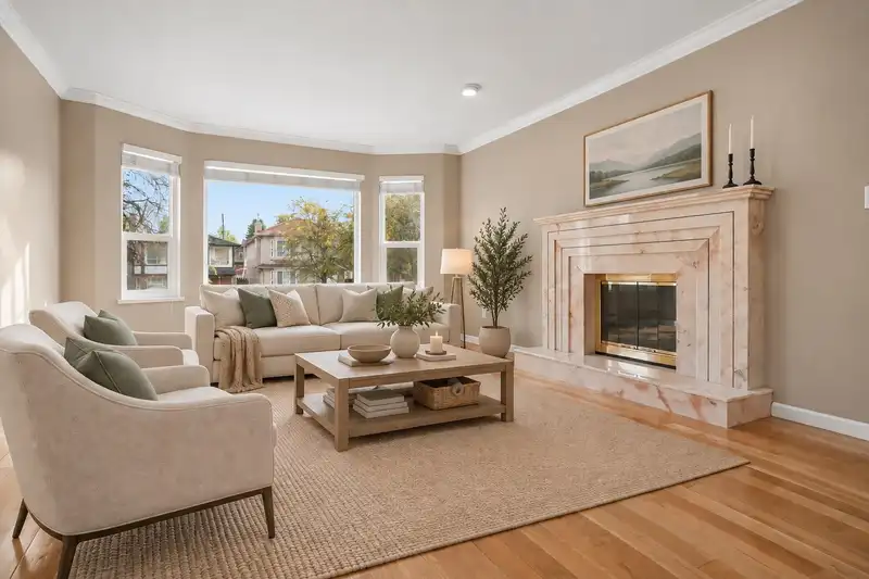 785 E 50TH AVENUE - photo 3 of 33