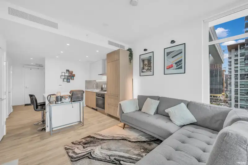 1702 2288 ALPHA AVENUE - photo 4 of 38