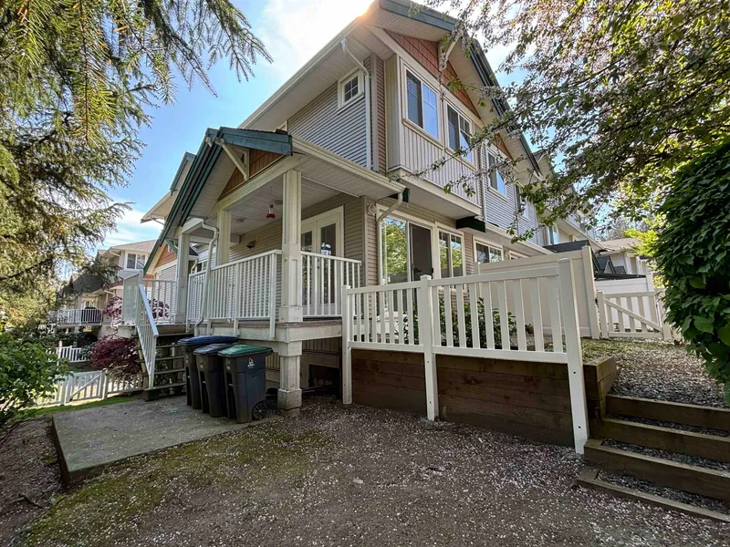 79 12711 64 AVENUE - photo 3 of 23