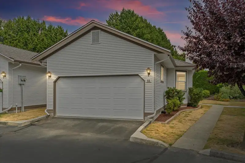 55 27435 29A AVENUE - photo 2 of 31