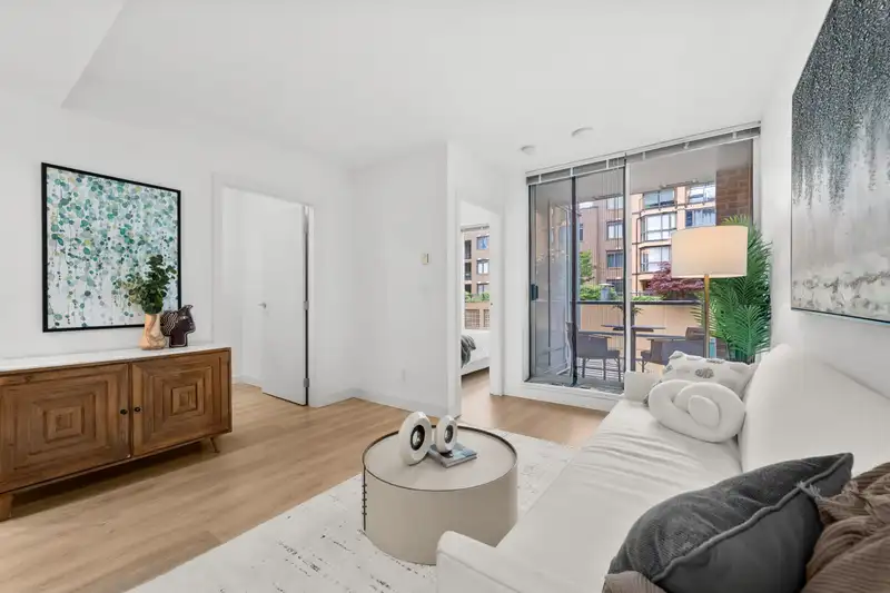 303 1133 HOMER STREET - photo 4 of 40