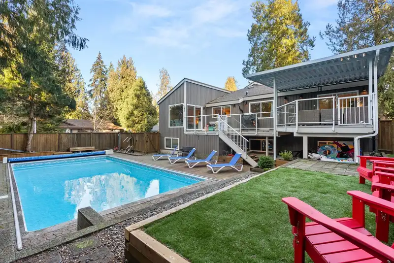 4547 204A STREET - photo 2 of 38