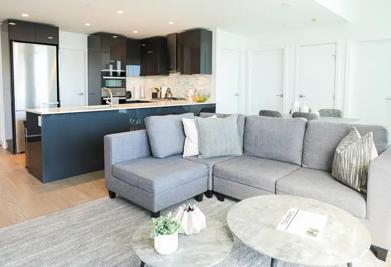 4103 1283 HOWE STREET - photo 1 of 11