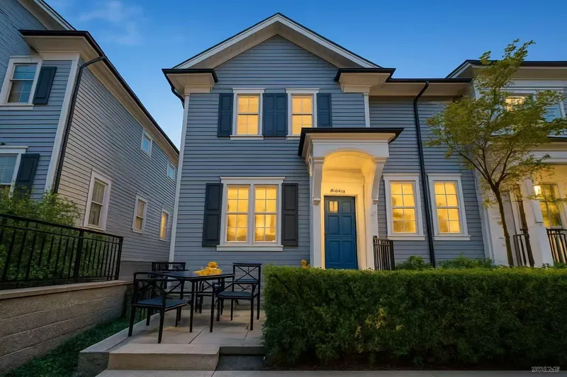 87 2070 OAK MEADOWS DRIVE - photo 3 of 25