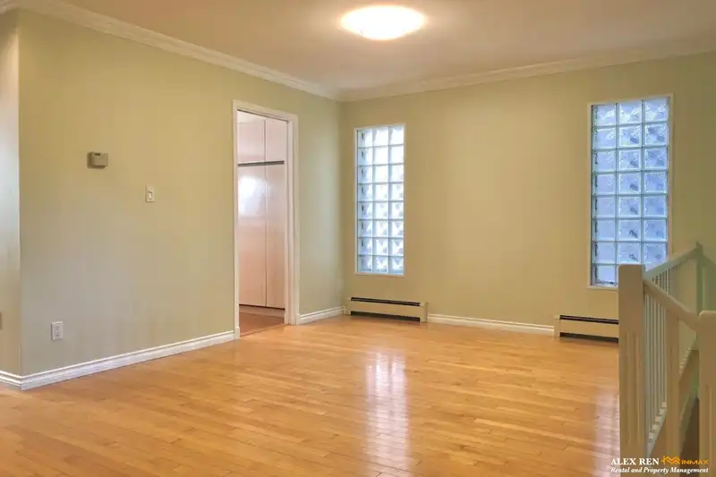 4396 W 11TH AVENUE - photo 3 of 25