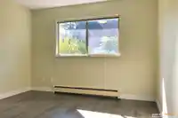 4396 W 11TH AVENUE - thumbnail 10