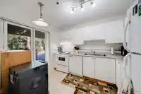 817 1310 CARIBOO STREET - thumbnail 5