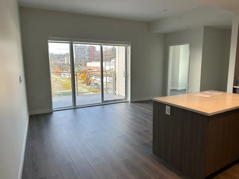 211 3430 E KENT AVENUE SOUTH - photo 2 of 26
