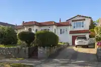 433 E 48TH AVENUE - thumbnail 1