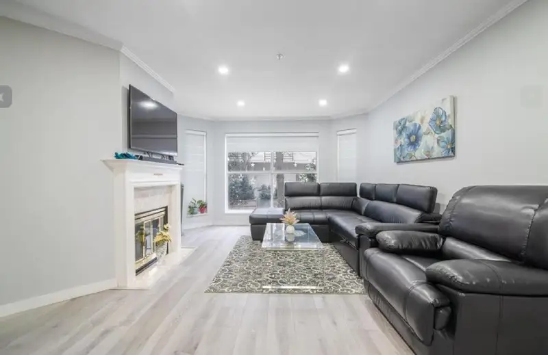 110 7161 121 STREET - photo 1 of 12