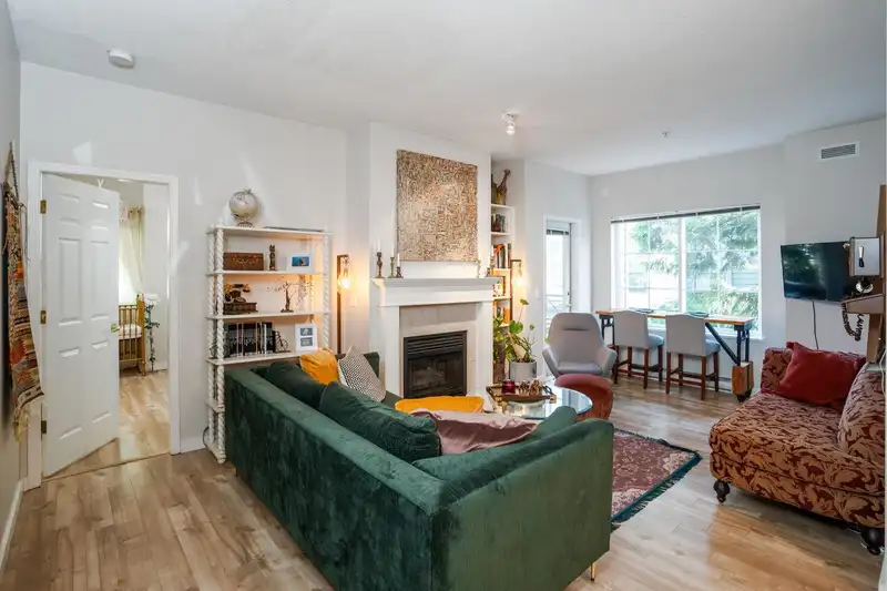 105 4747 54A STREET - photo 1 of 19