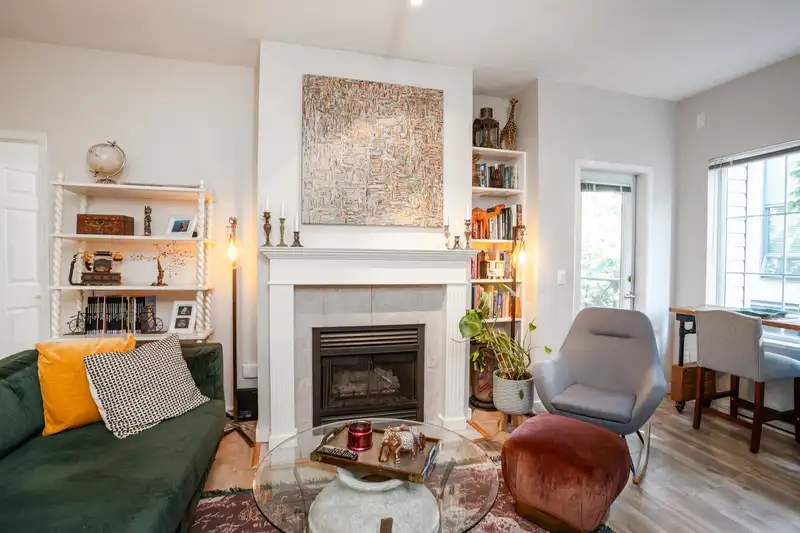 105 4747 54A STREET - photo 2 of 19