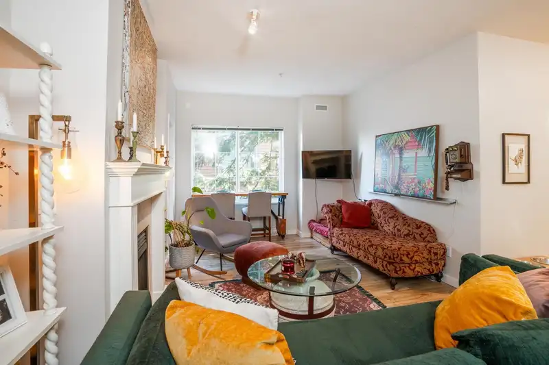 105 4747 54A STREET - photo 4 of 19