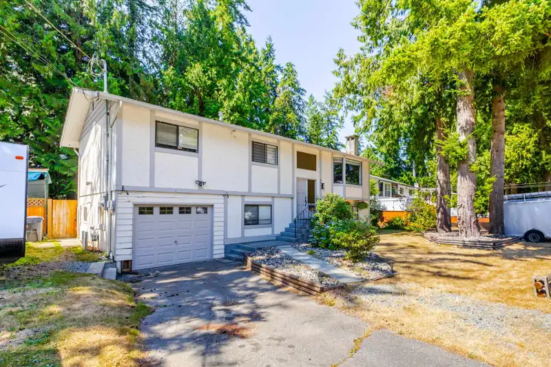 4083 206A STREET - photo 2 of 40