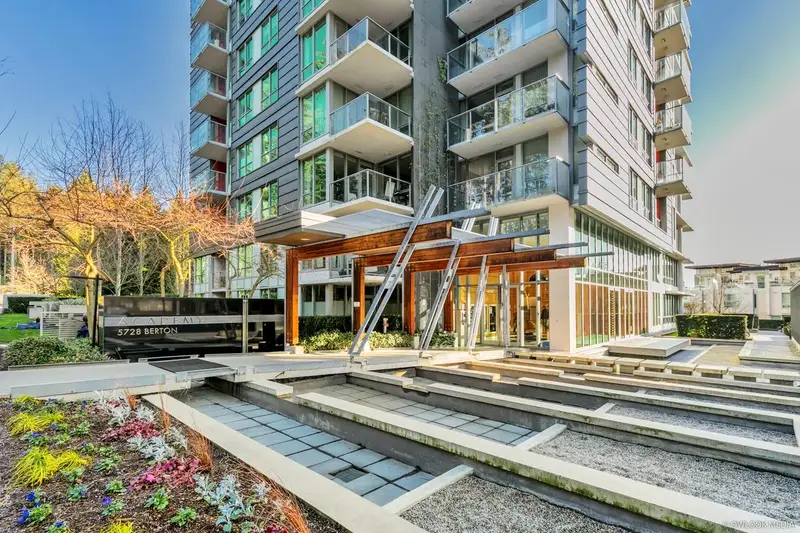 1503 5728 BERTON AVENUE - photo 2 of 2