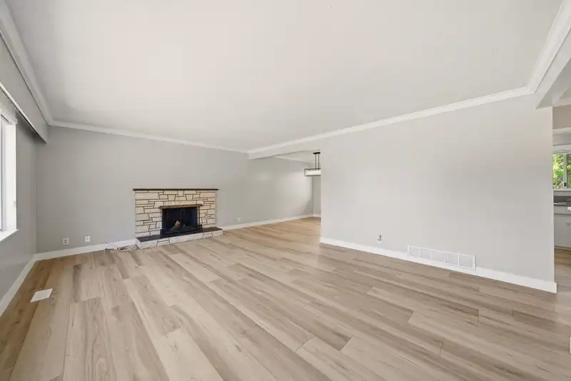 3561 YORK STREET - photo 3 of 39