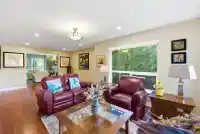 2242 200 STREET - thumbnail 5