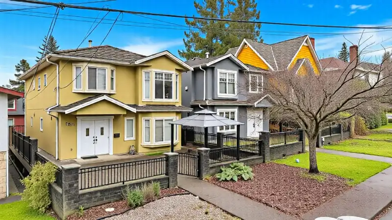 7332 1ST STREET - photo 1 of 39