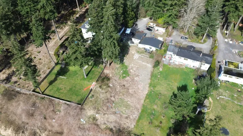 12422 53 AVENUE - photo 1 of 4