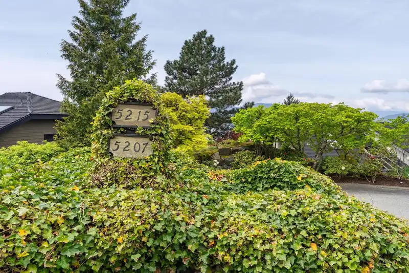 5207 ASPEN DRIVE - photo 4 of 40