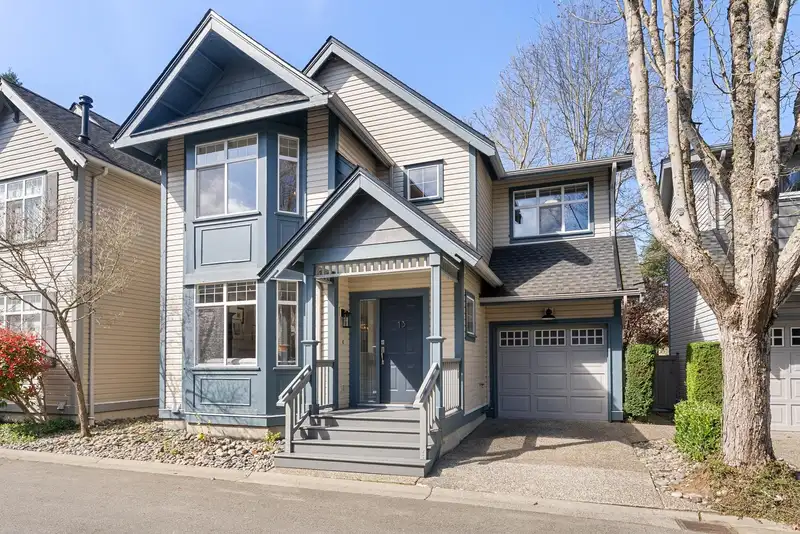 13 4771 GARRY STREET - photo 1 of 31