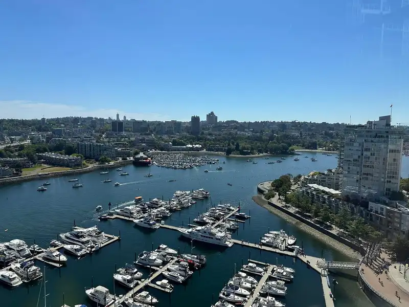 2602 1077 MARINASIDE CRESCENT - photo 1 of 38