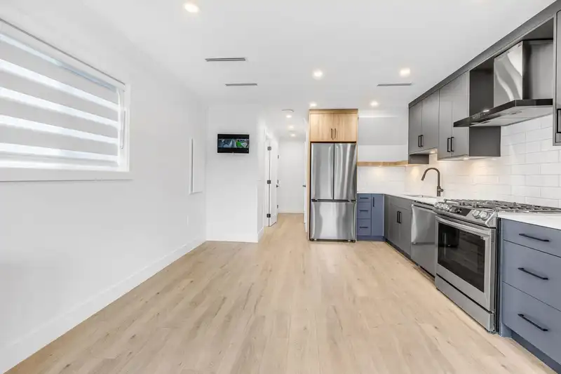 5777 HARDWICK STREET - photo 2 of 23