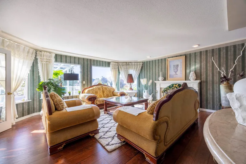 7517 KILREA PLACE - photo 3 of 25